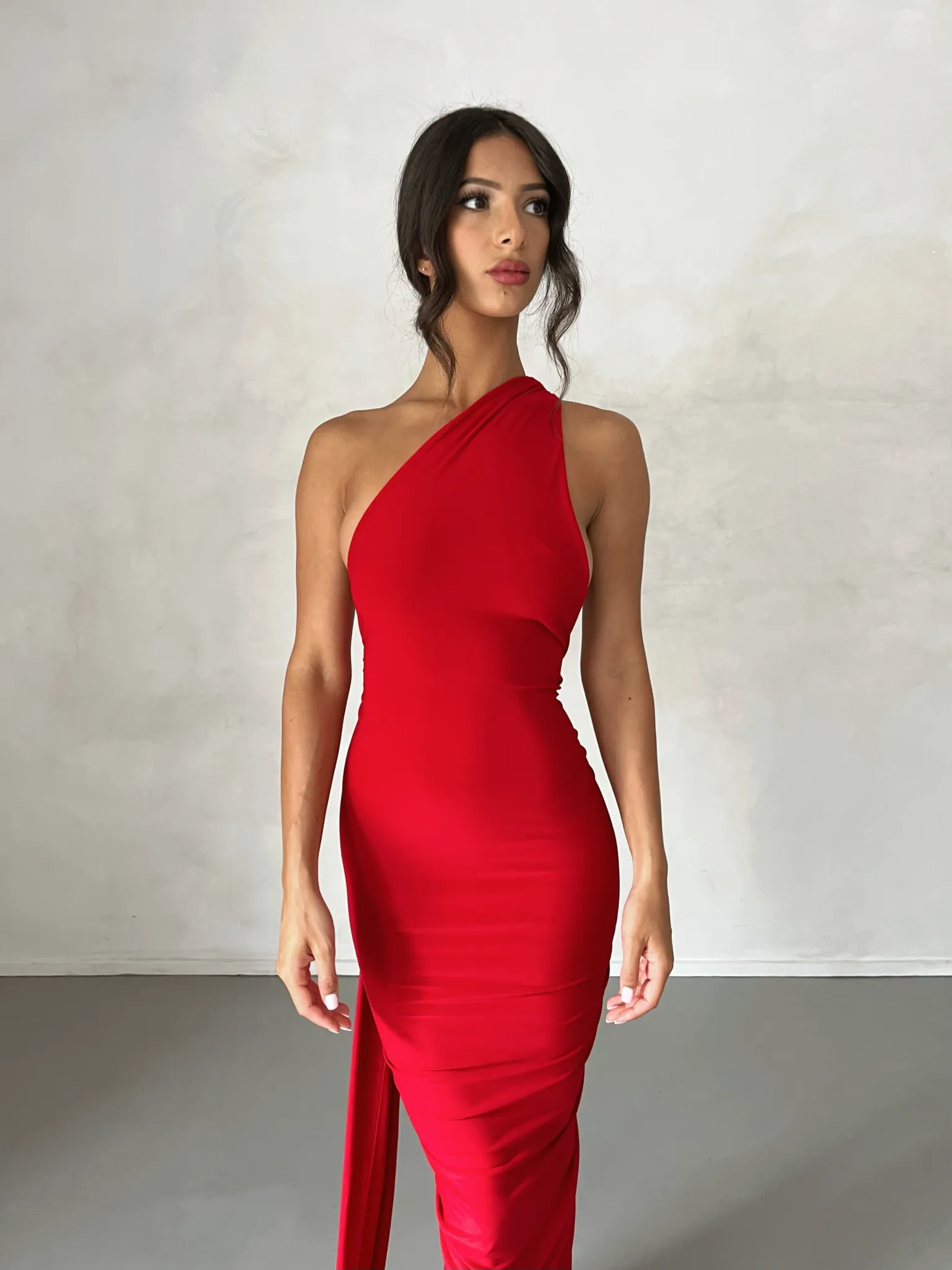 MÉLANI The Label CONSTANTINA Asymmetric Halterneck Midi Dress