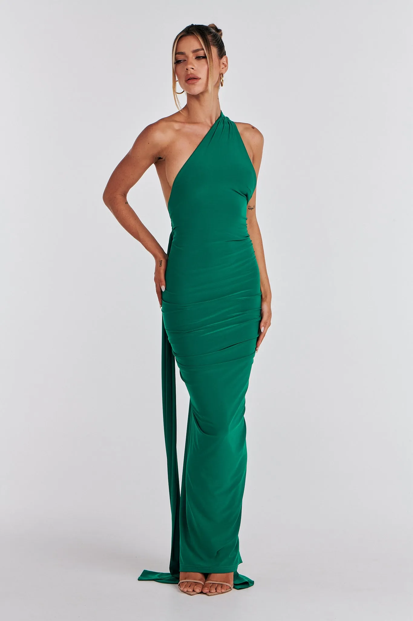 MÉLANI The Label CONSTANTINA Asymmetric Halterneck Midi Dress